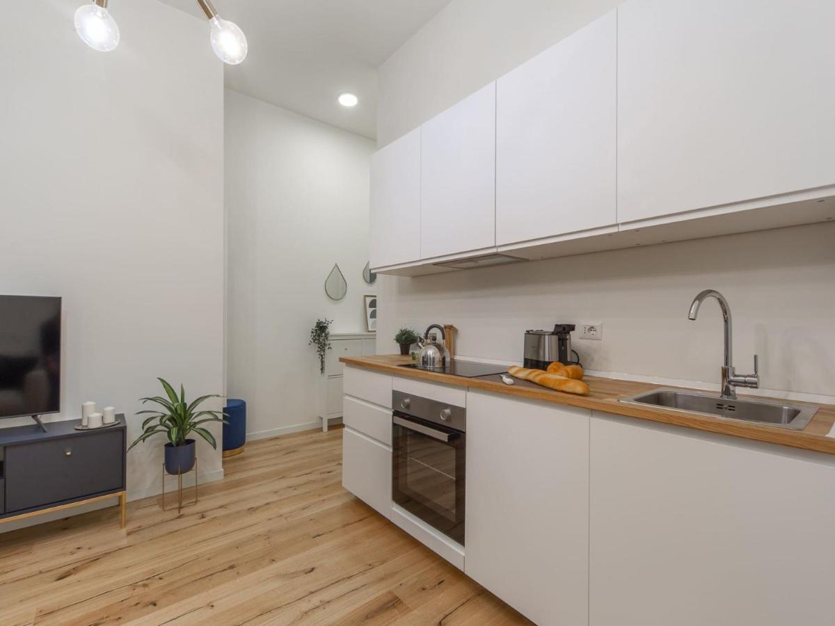 The Rent - Stylish One-bedroom In Corso Di Porta Vittoria * Mailand